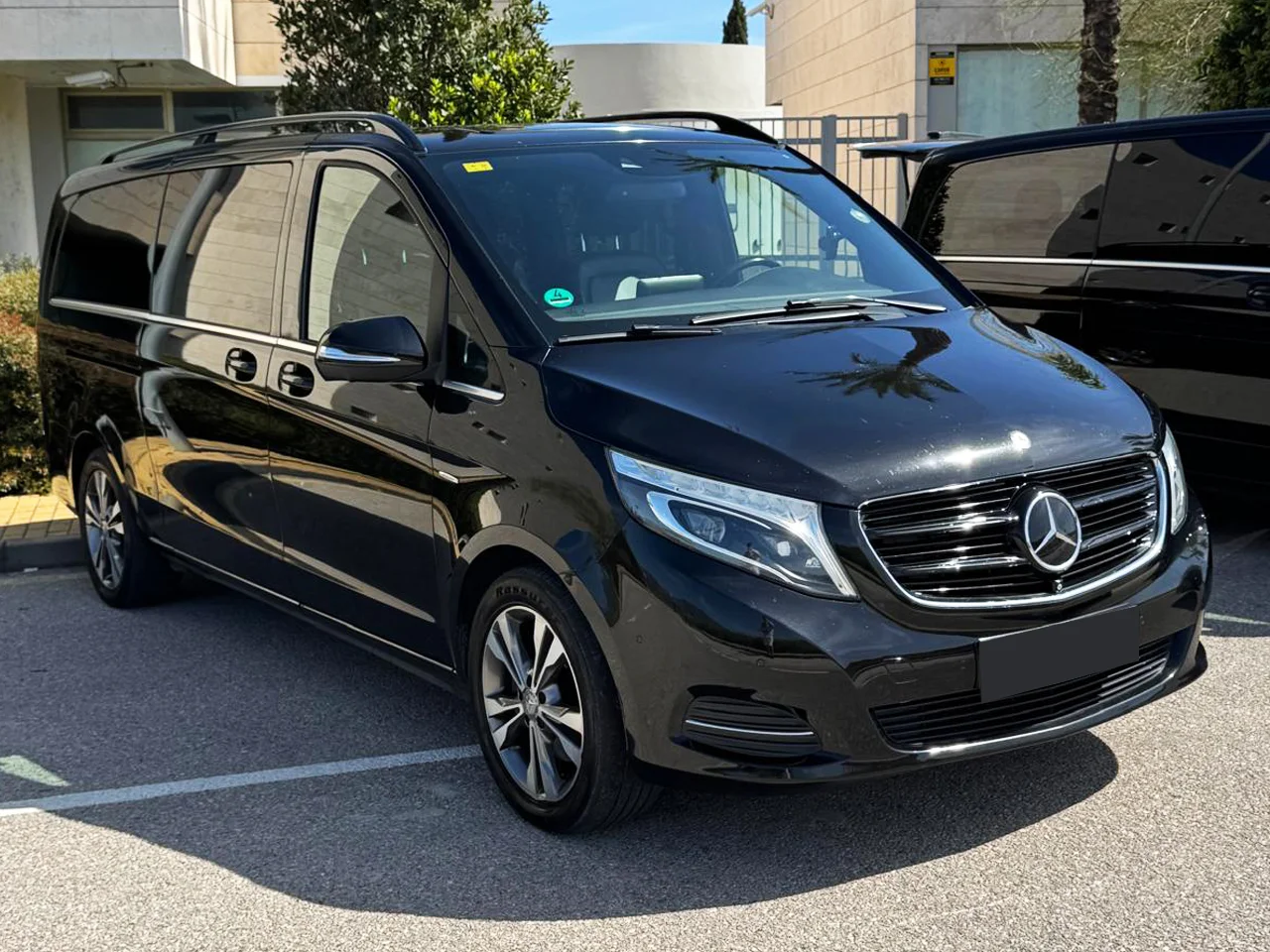 MERCEDES V250 Extra long